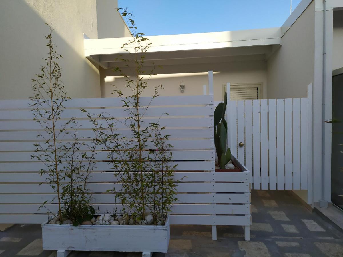 Otrantocasa Apartment Bagian luar foto